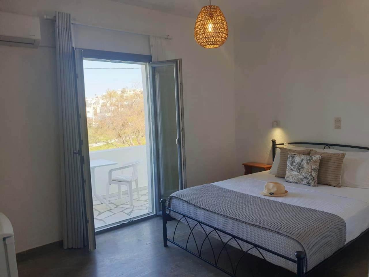 Anemos Town Apartment Naxos City ภายนอก รูปภาพ