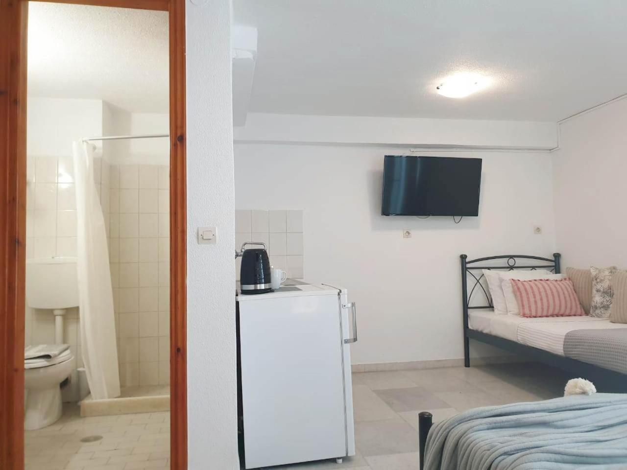 Anemos Town Apartment Naxos City ภายนอก รูปภาพ