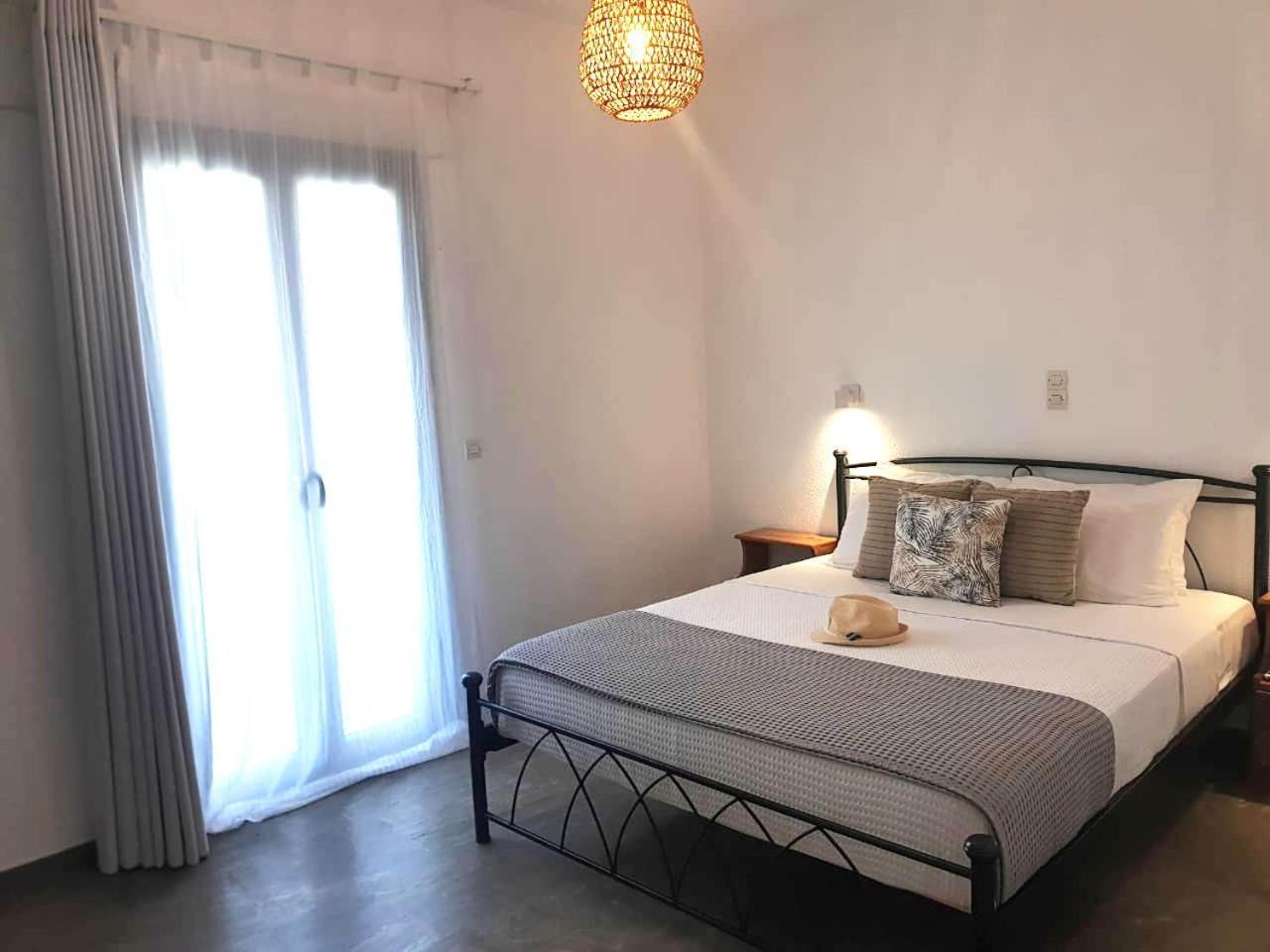 Anemos Town Apartment Naxos City ภายนอก รูปภาพ