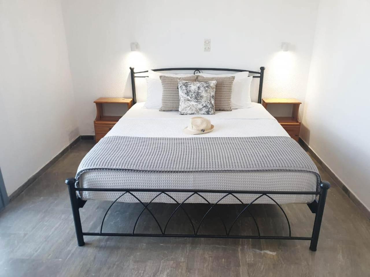 Anemos Town Apartment Naxos City ภายนอก รูปภาพ