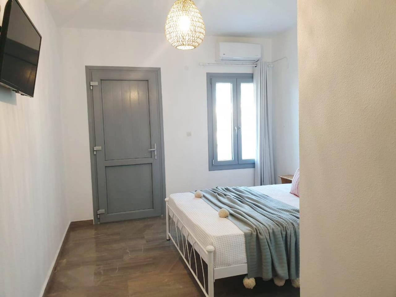 Anemos Town Apartment Naxos City ภายนอก รูปภาพ