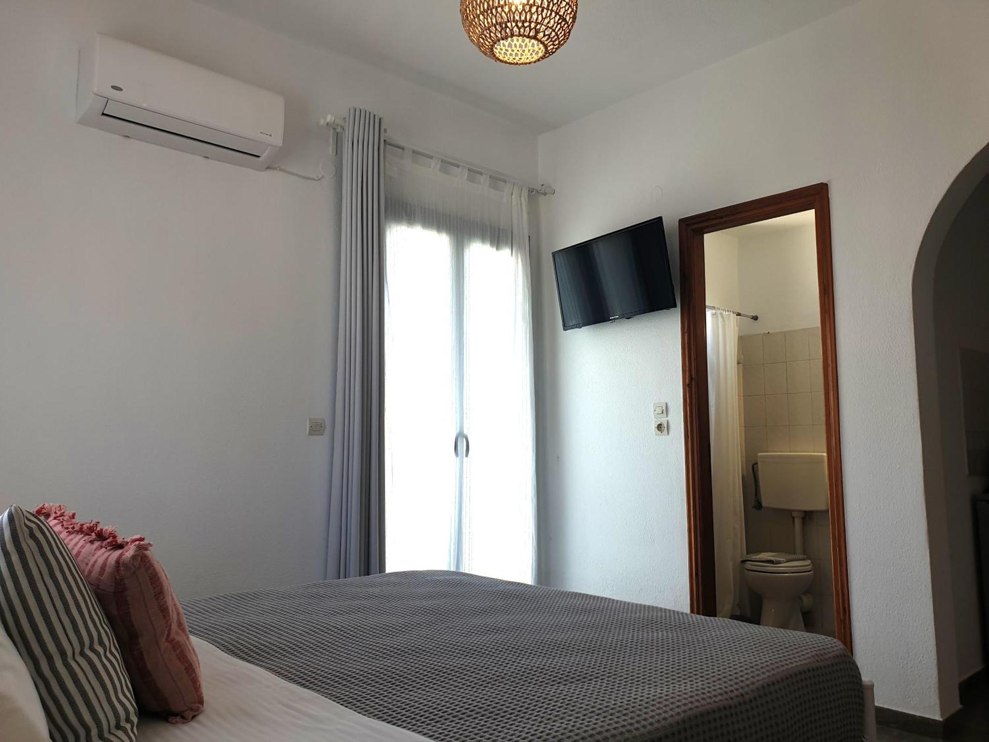 Anemos Town Apartment Naxos City ภายนอก รูปภาพ
